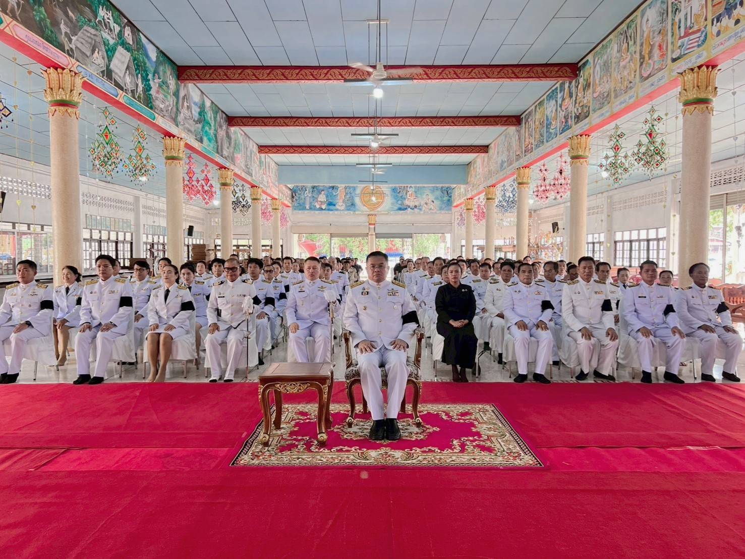 พช.ศรีธาตุ ร่วมพิธีถวายน้ำสรงพระศพ และลงนามถวายความอาลัย เบื้องหน้าพระรูป สมเด็จพระเจ้าลูกเธอ เจ้าฟ้าพัชรกิติยาภา นเรนทิราเทพยวดี กรมหลวงราชสาริณีสิริพัชร มหาวัชรราชธิดา 