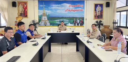 พช.ศรีธาตุ ร่วมการประชุมพบปะข้าราชการสังกัดกระมรวงมหาดไทย